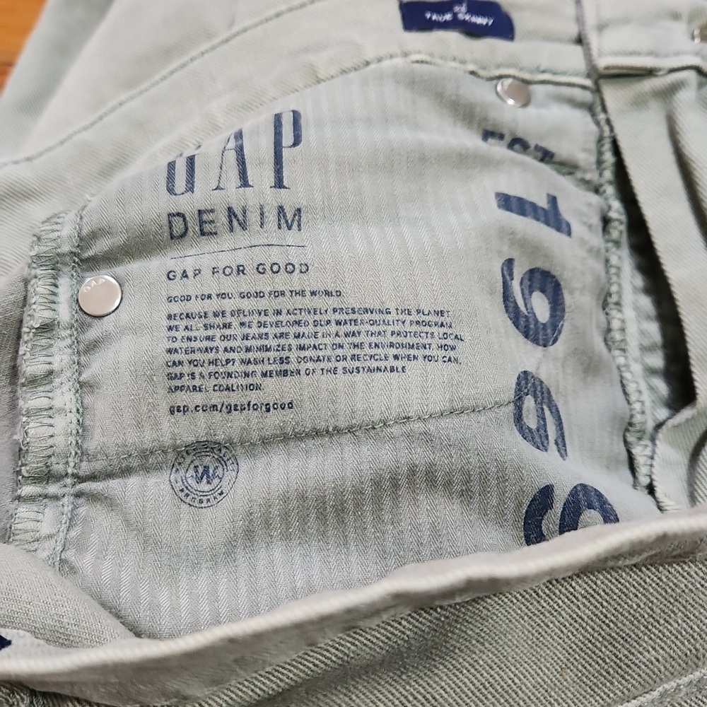 GAP green ladies Jeans - Picture 6 of 9